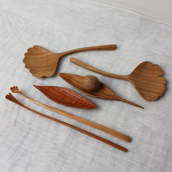 Korean chestnut-leaf-shaped spoon by Sung Woo Choi