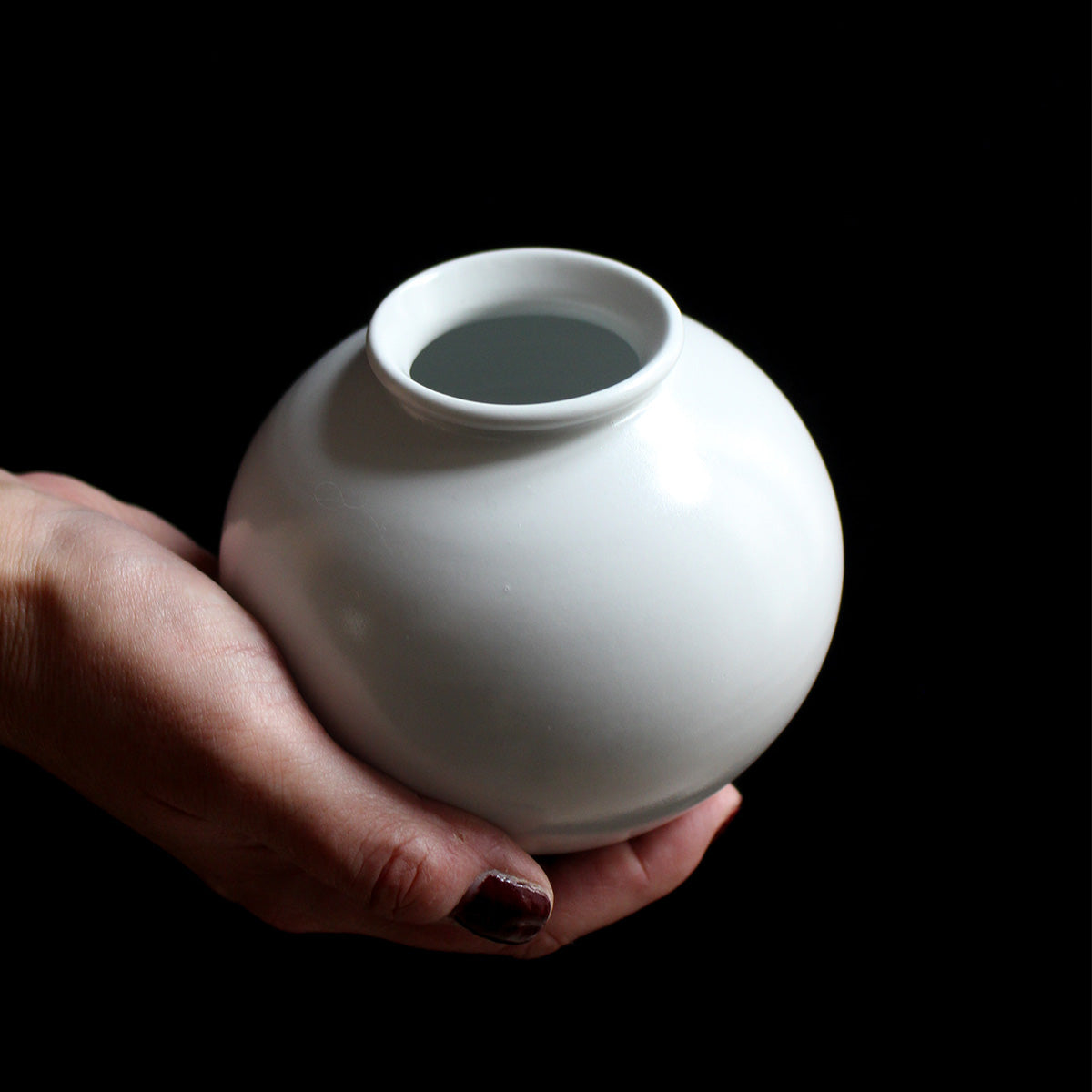 Petite Jarre de Lune (Moon Jar), Vase Coréen en Porcelaine Blanche