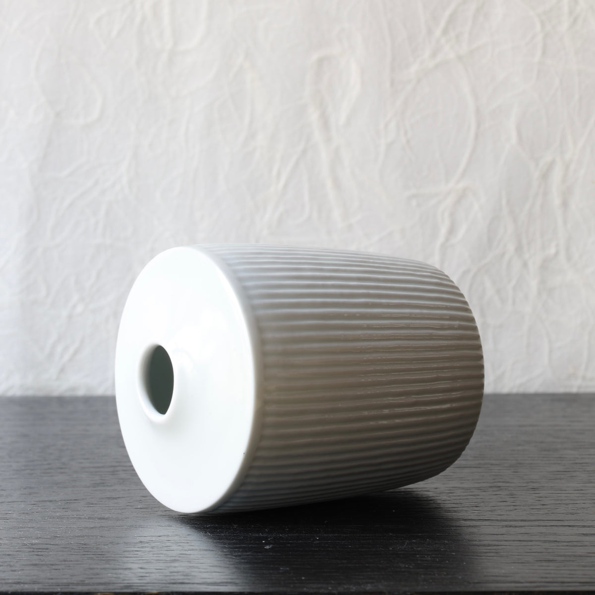Vase en porcelaine blanche baekja de Sang-in Kim