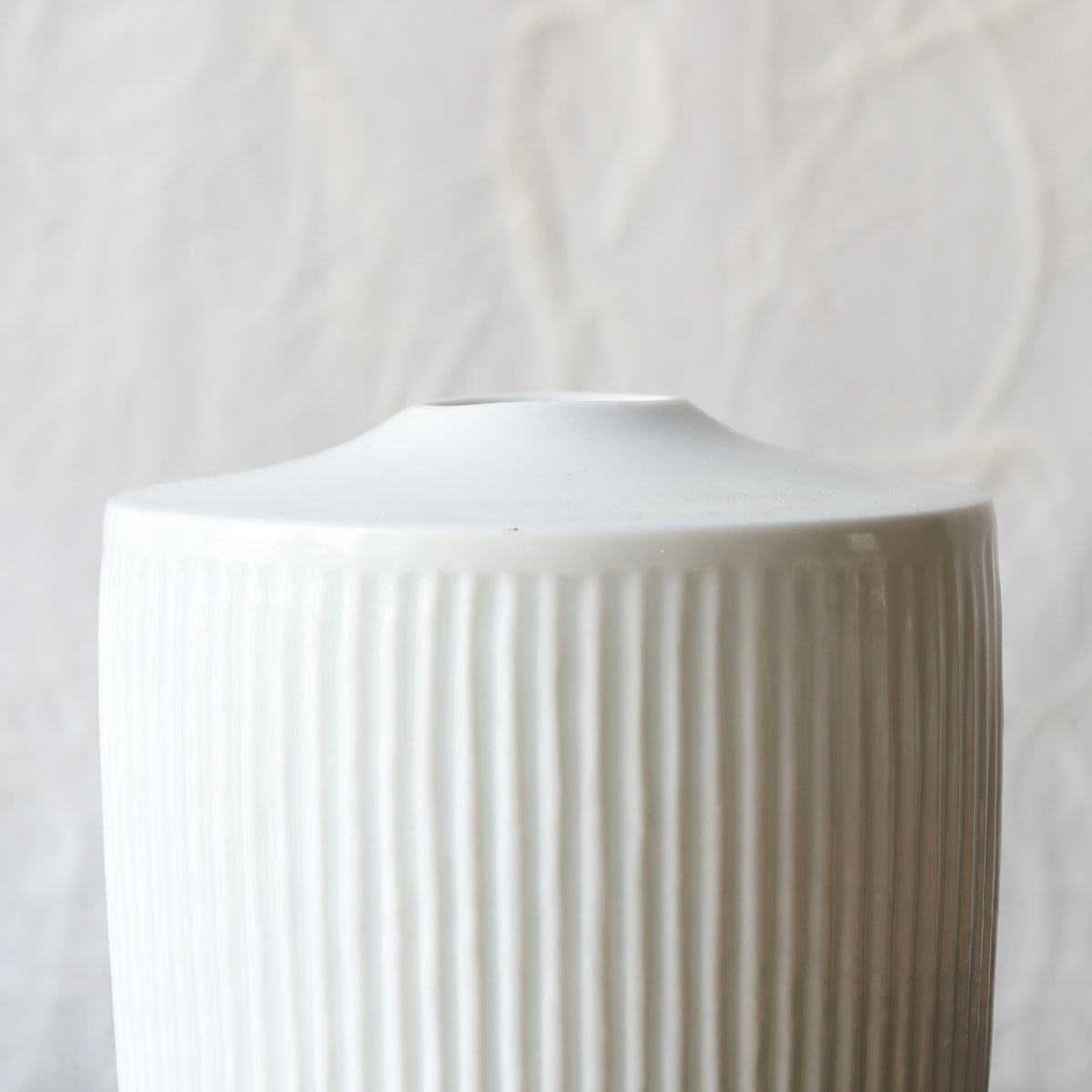 Vase en porcelaine blanche baekja de Sang-in Kim