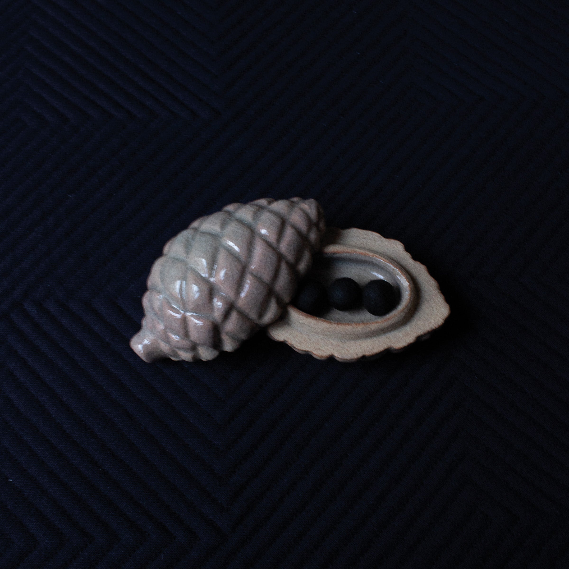 Toshiyuki Miwa's ceramic Kōgō and Japanese nerikō (incense balls)