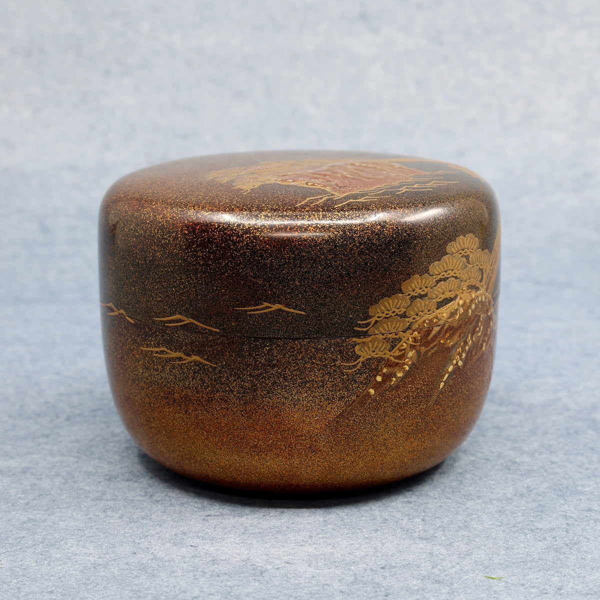 Natsume (Japanese tea caddy) lacquered and gilded, decorated with the Godai-dō at Matsushima by Kōshitsu Katō
