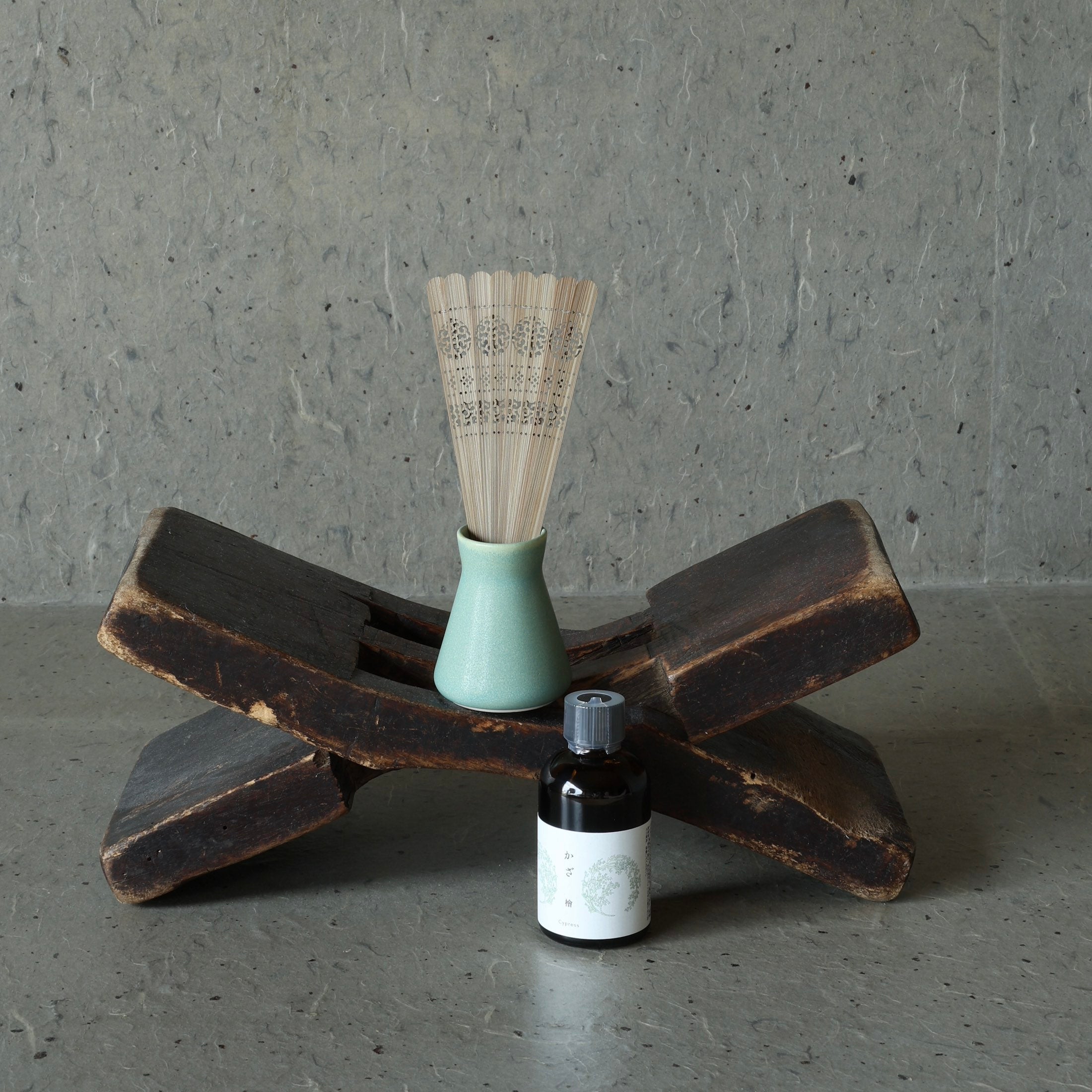 Diffuseur de Parfum d'ambiance japonais Cyprès (Hinoki)