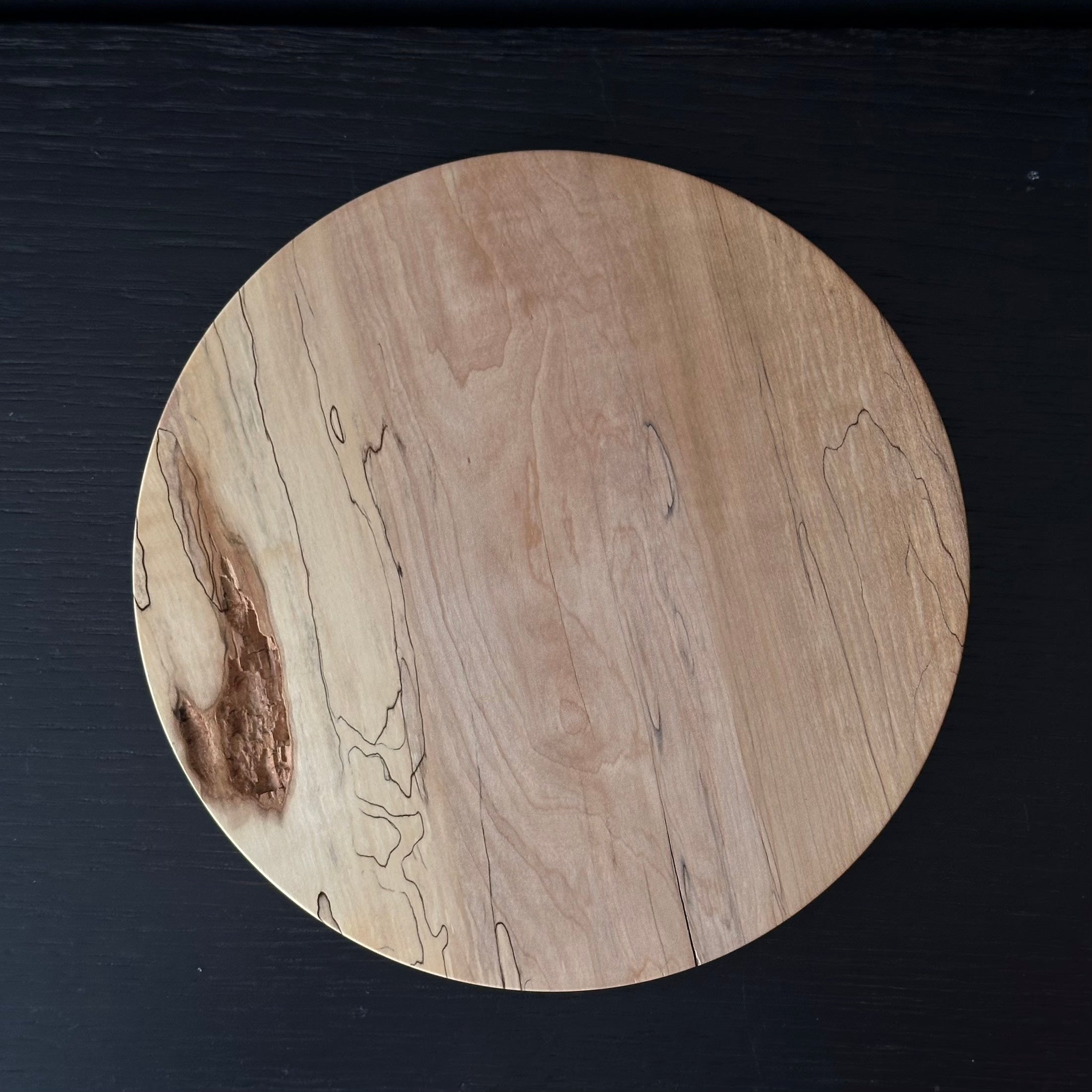 Plateau en kaede (érable japonais spalté) de Masahito Ikeda