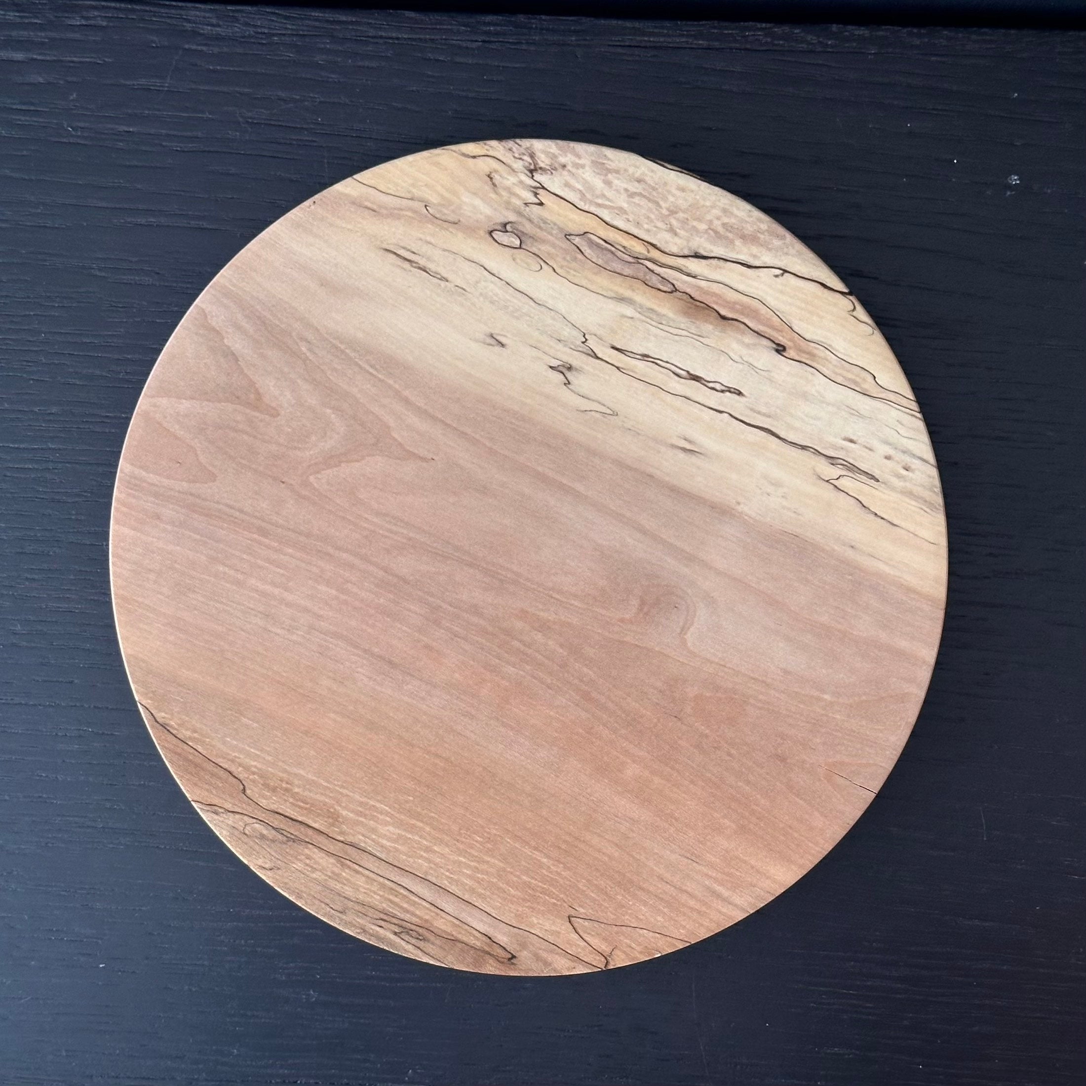 Plateau en kaede (érable japonais spalté) de Masahito Ikeda