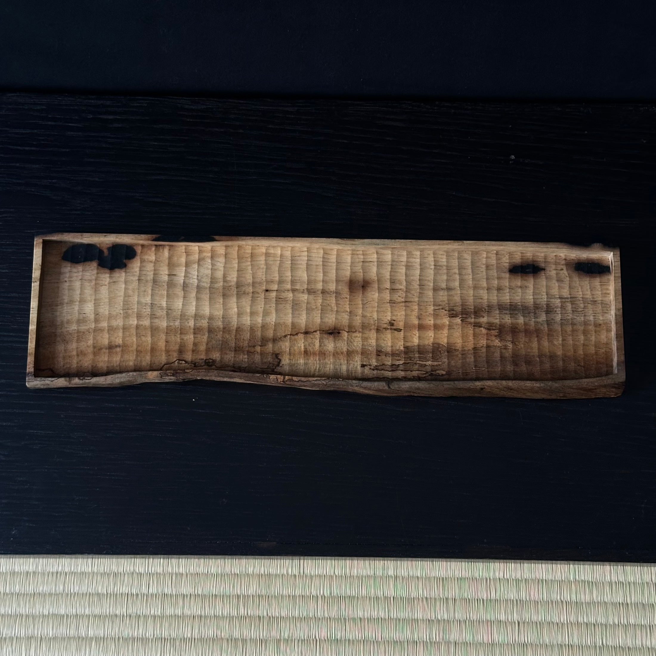 Plateau en kurogaki (kaki noir) de Masahito Ikeda