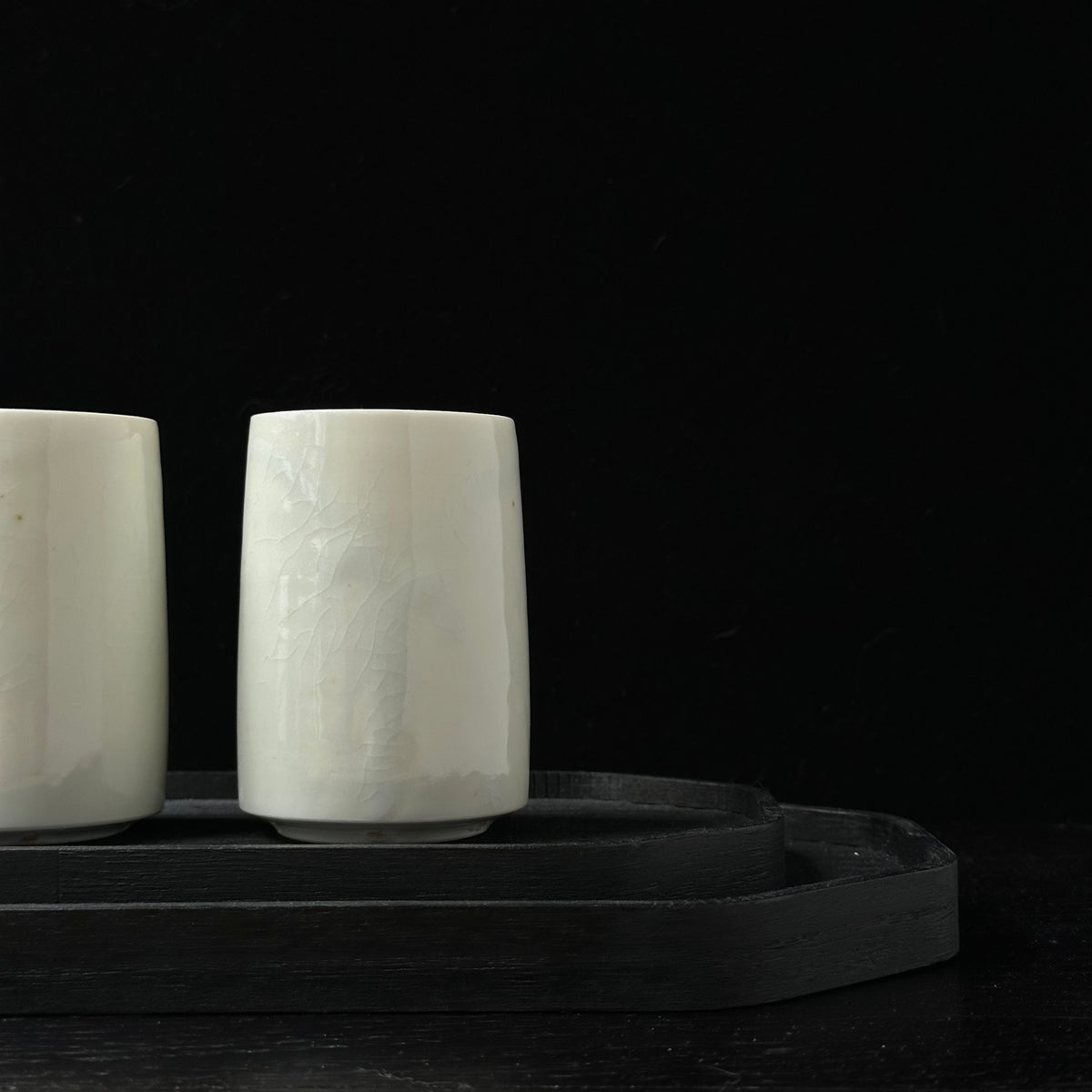 Tasse en porcelaine blanche de Tsutomu Takeshita
