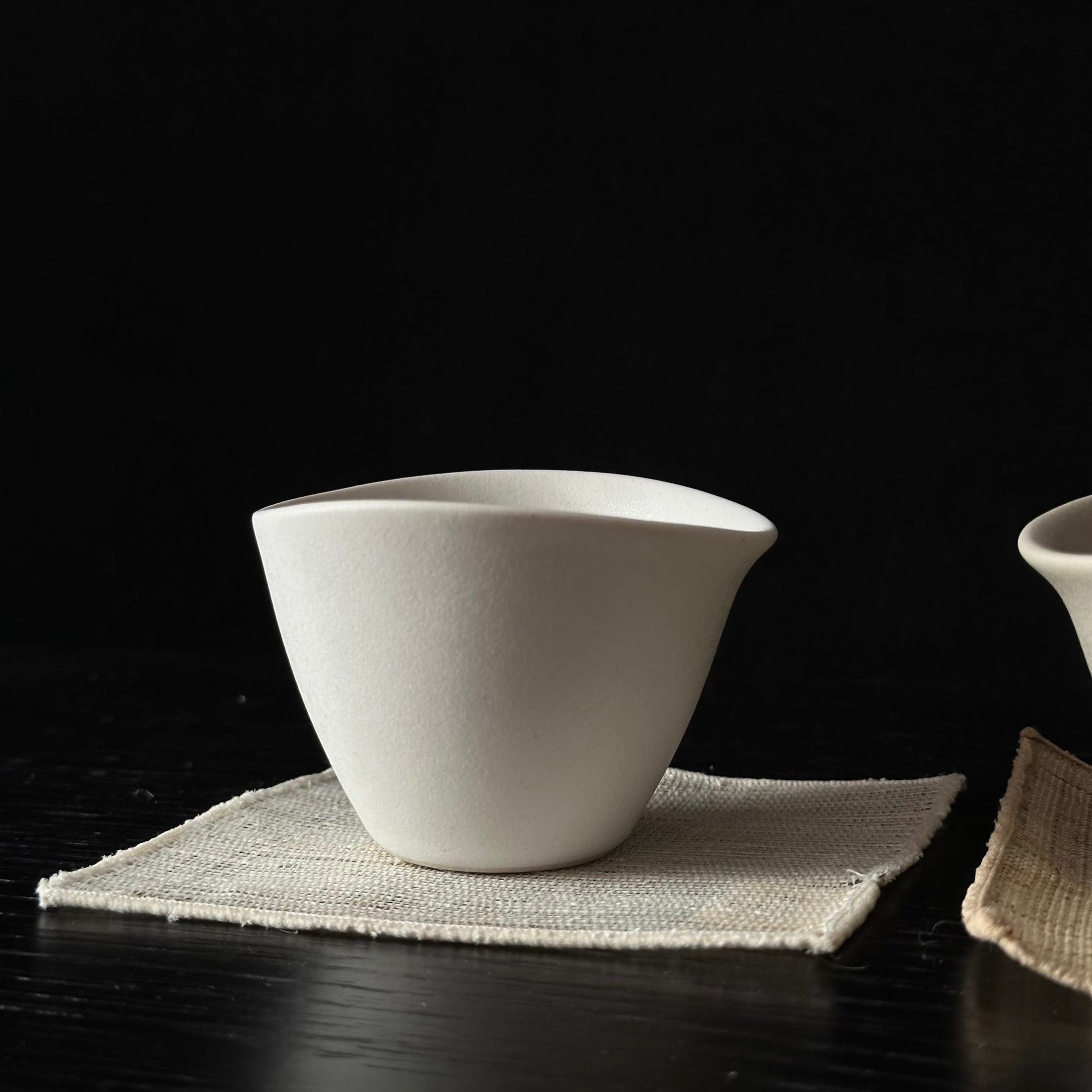 Tasse à thé ou café en céramique de Nuri Lee