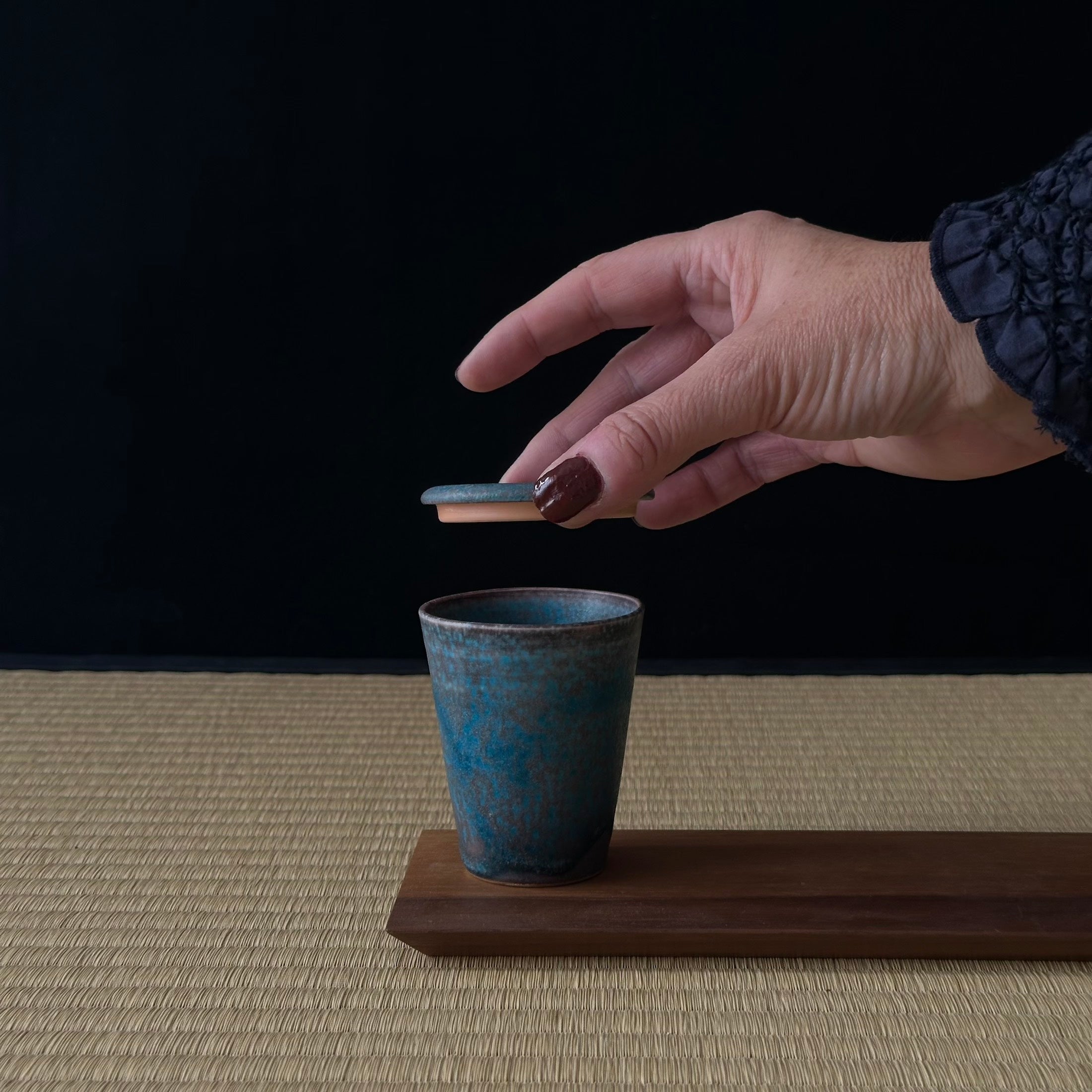 Petit bol chawanmushi en céramique et glaçure cuivre de l'atelier Tokinoha