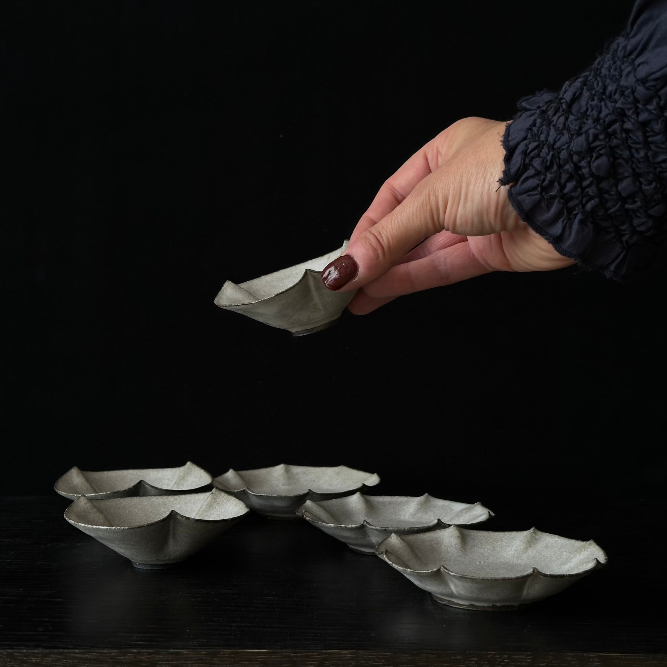 Petite assiette mamezara en céramique de Shihō Takada