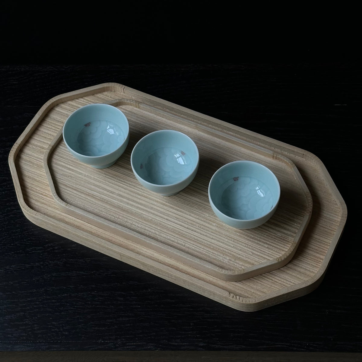 Petite tasse à thé en céladon de Byungseok Shin