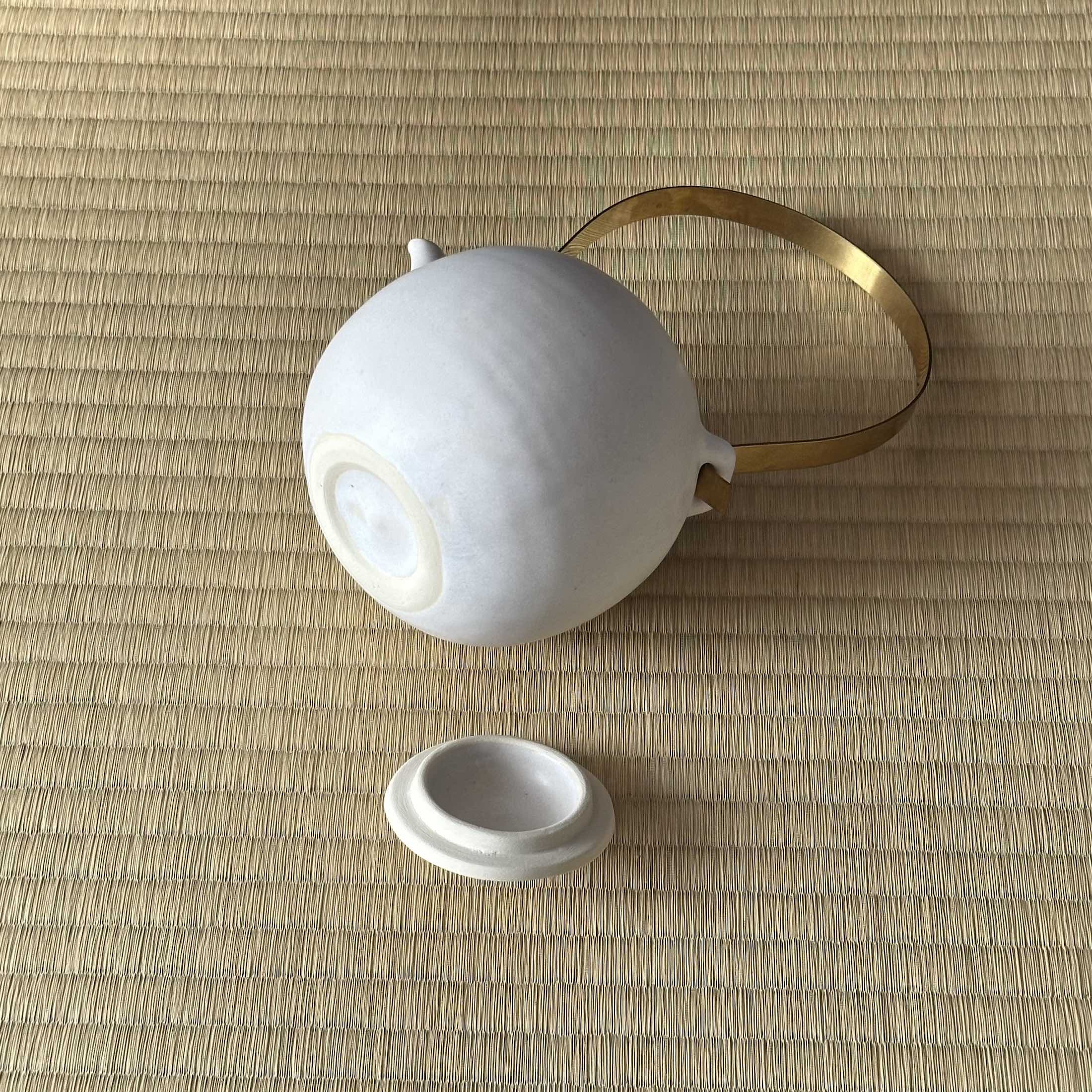 Théière dobin en semi-porcelaine de Masako Masago