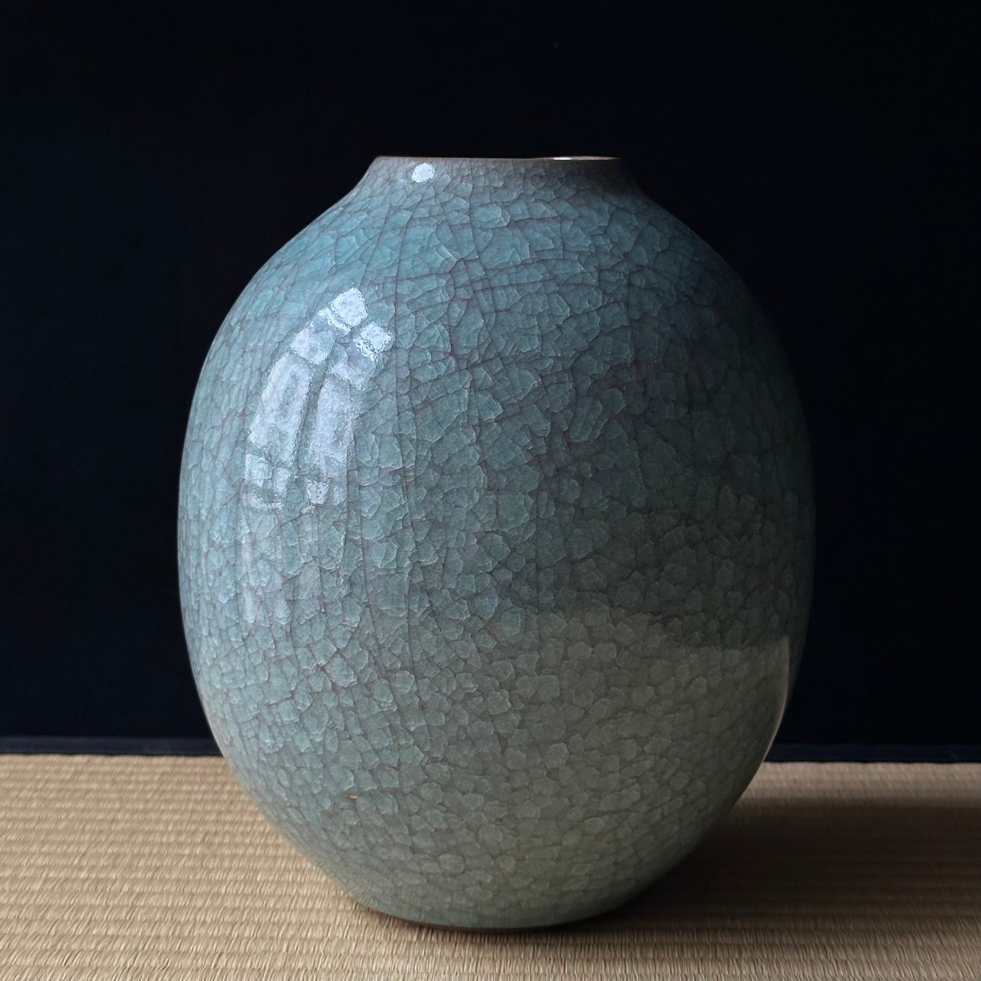 Large seiji (celadon) ceramic vase by Toshio Furukawa