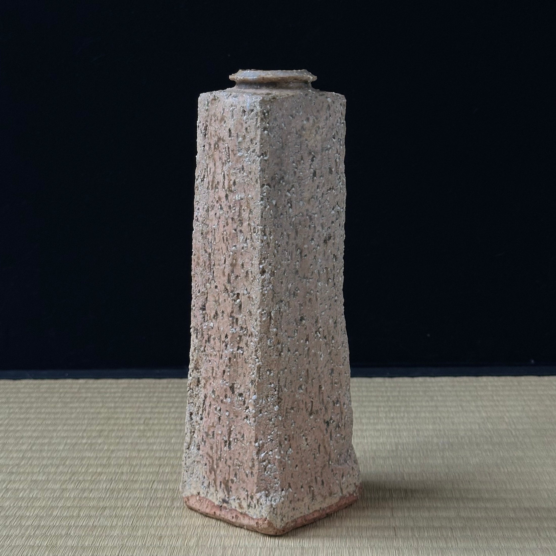 Vase shihō hanaire en céramique Hagi yaki de Tobei Tahara