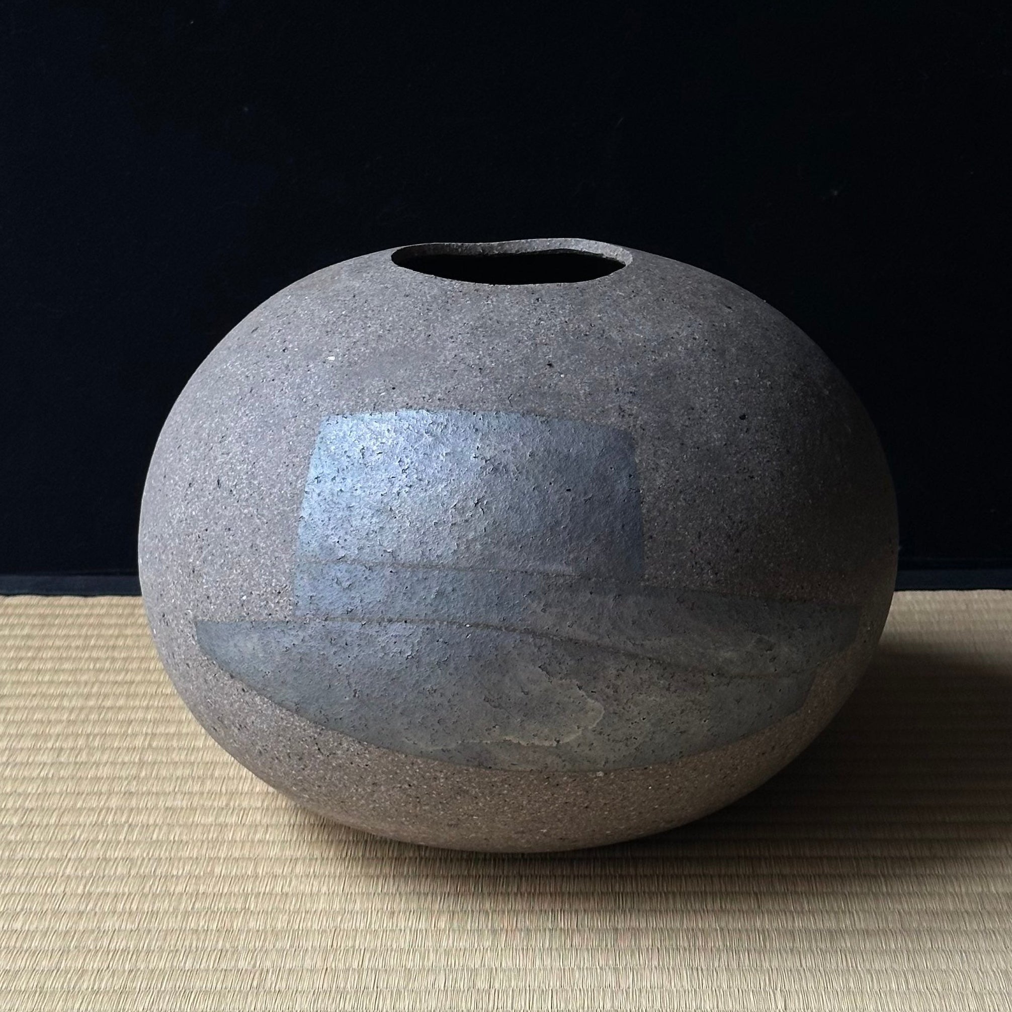 Grand vase-sculpture wabi sabi de Kazuhiko Sato