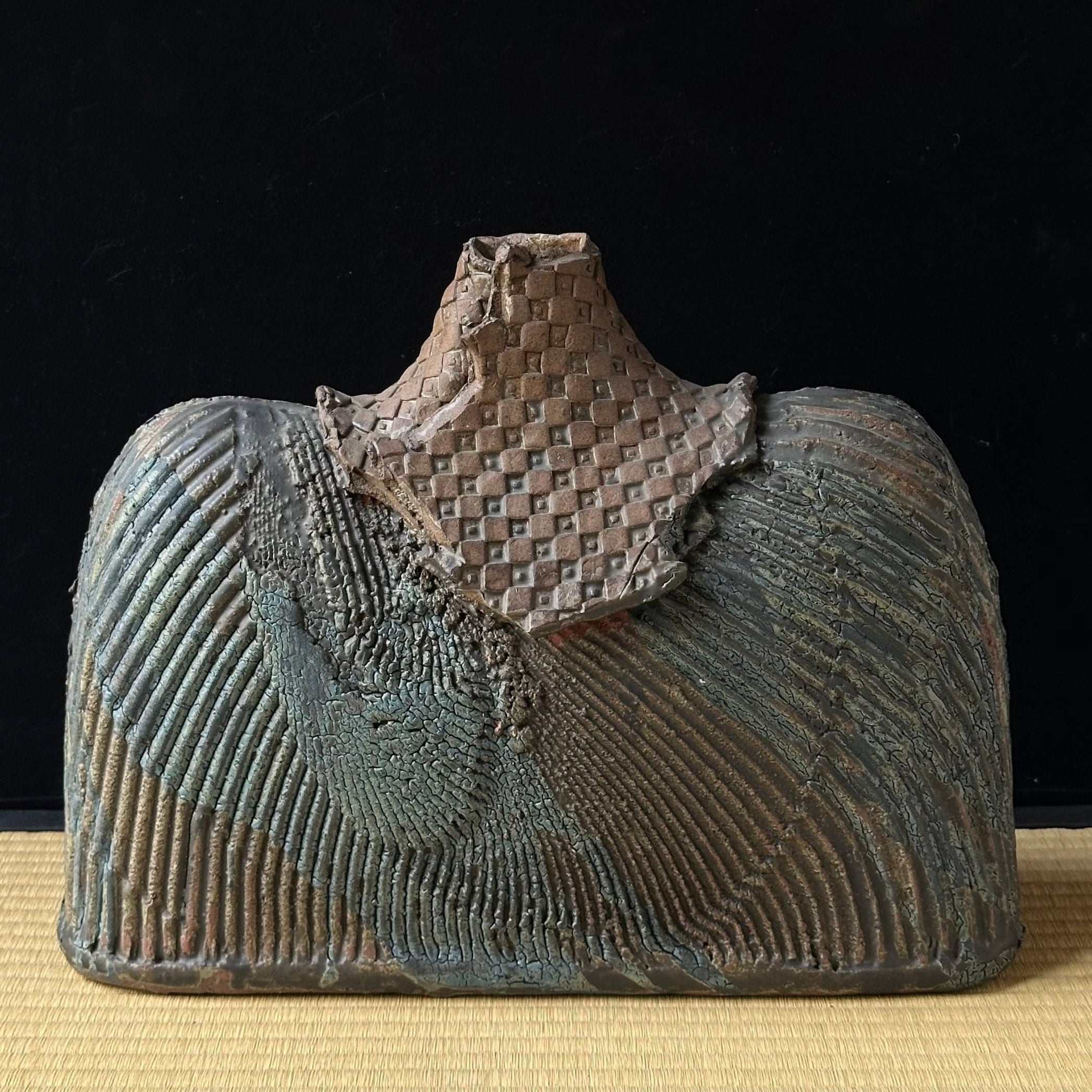 Large ceramic henko vase by Kinpei Nakamura