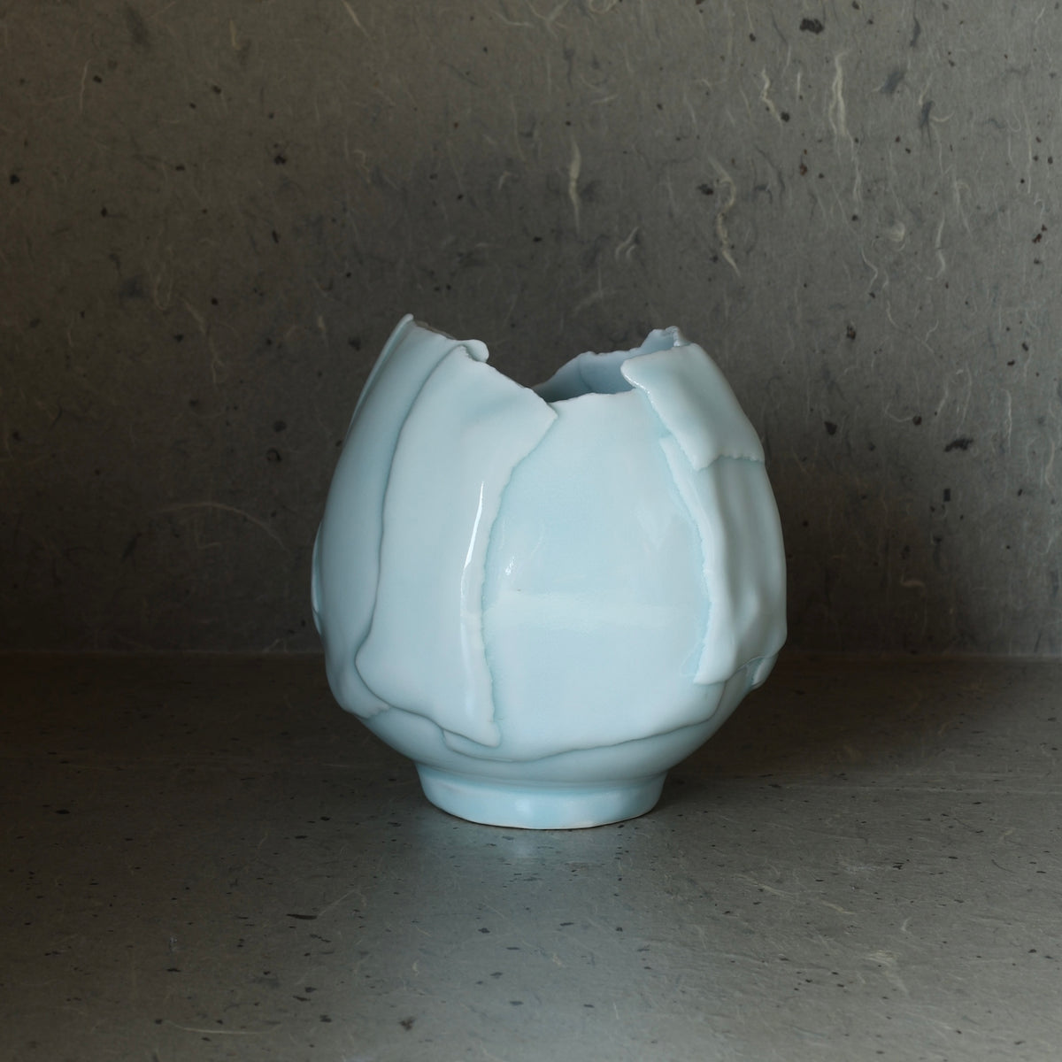Vase Eguegu en porcelaine de Takao Ito
