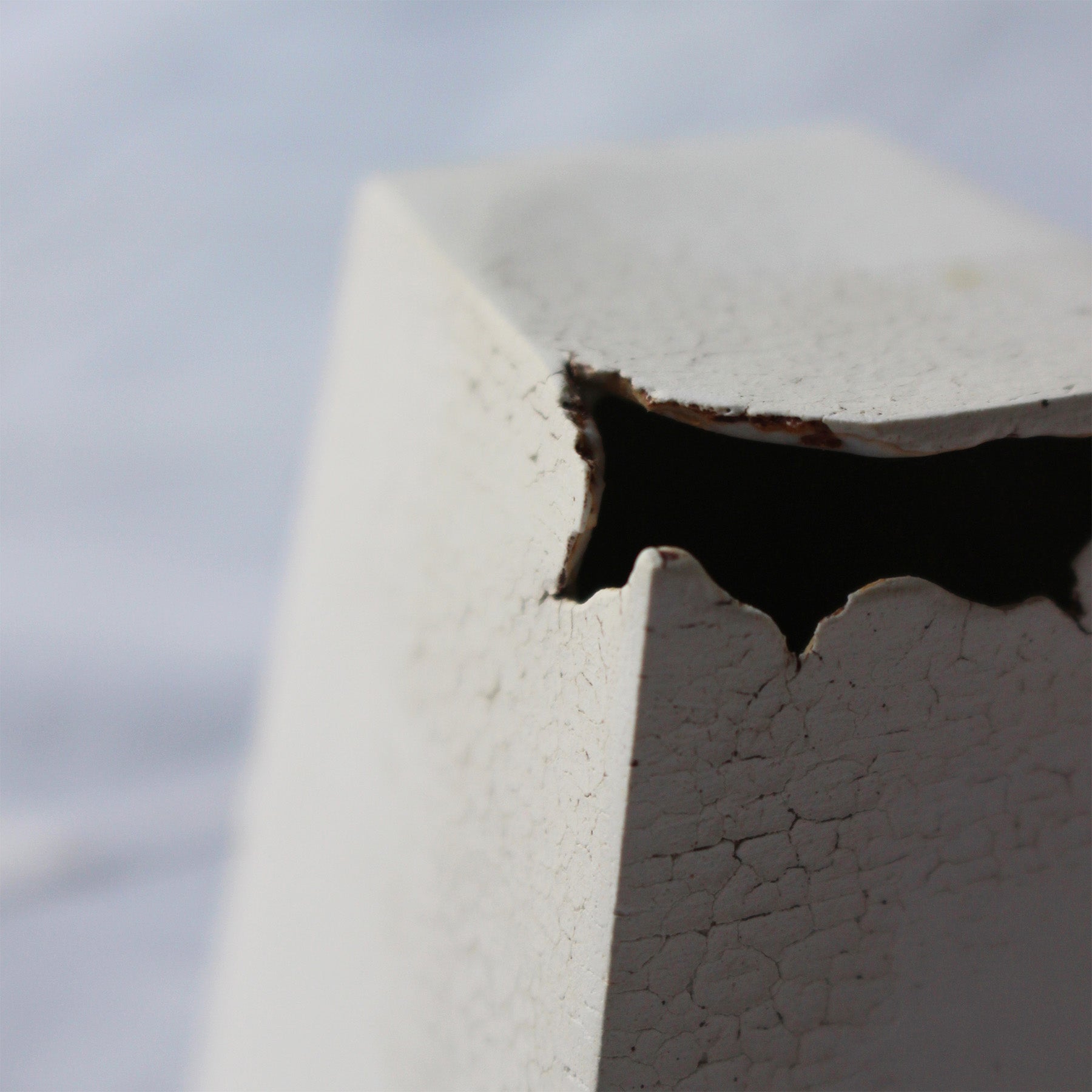 Hiroshi Saotome's Small Ceramic Soliflore Vase