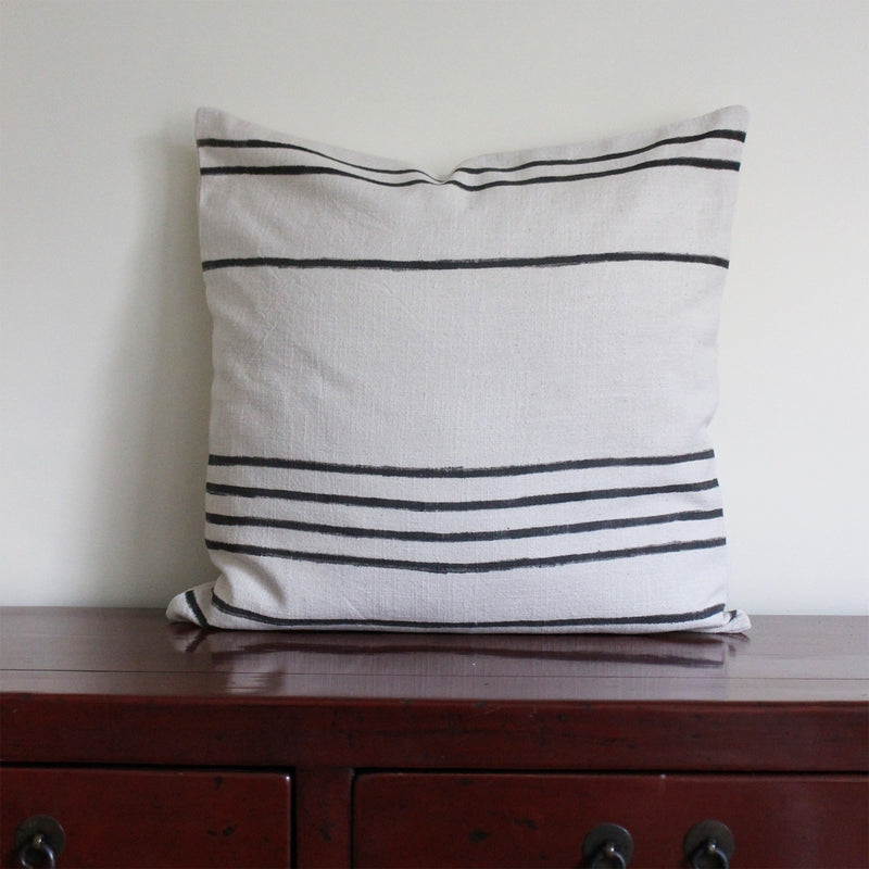 CUSHION COVER 45x45cm GREY LINES